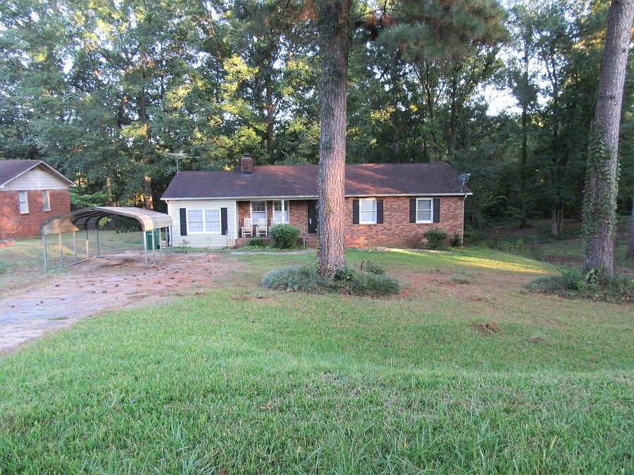 1st image of 307 Beechwood Cir