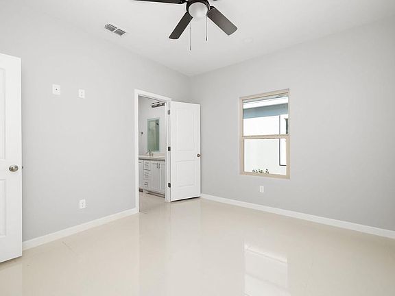 5th image of 401 E West Dr #1