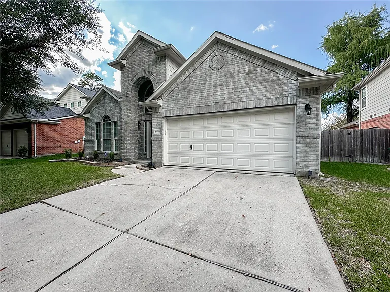 6810 Summer Bridge Ln — Photo 41