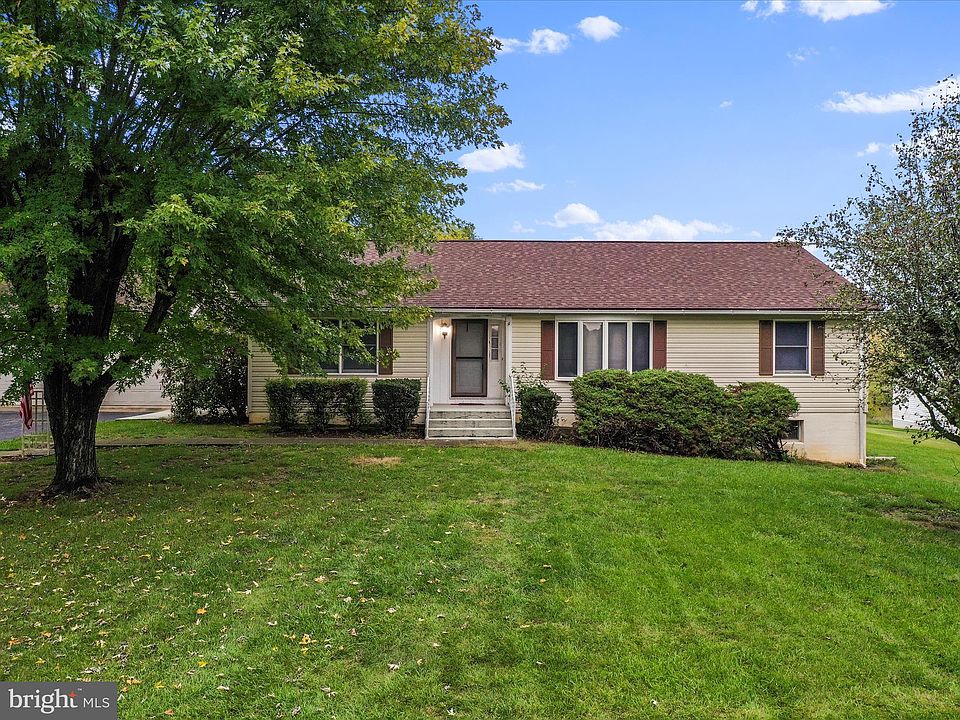 1st image of 185 Pughs Ln