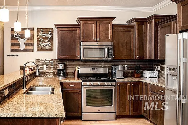 3953 N Park Crossing Ave — Photo 14