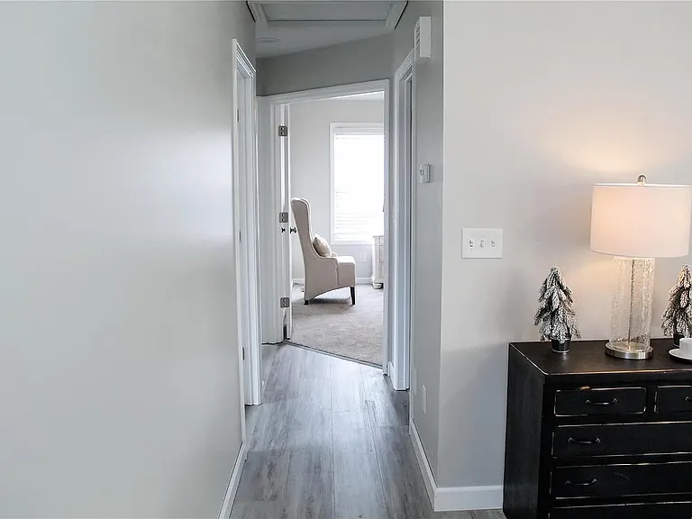 3863 Bedford Pointe Dr — Photo 48