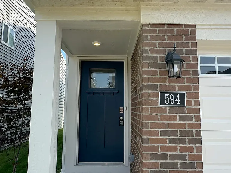 594 Dedication Ln — Photo 4