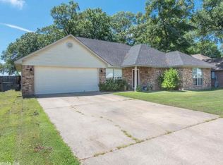 6 Blair Dr, Vilonia, AR 72173