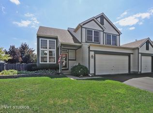 367 Deer Lake Dr, Hainesville, IL 60030