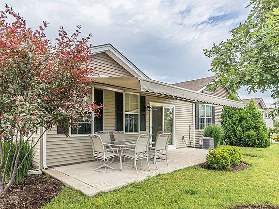 5th image of 1116 Crestview Ln