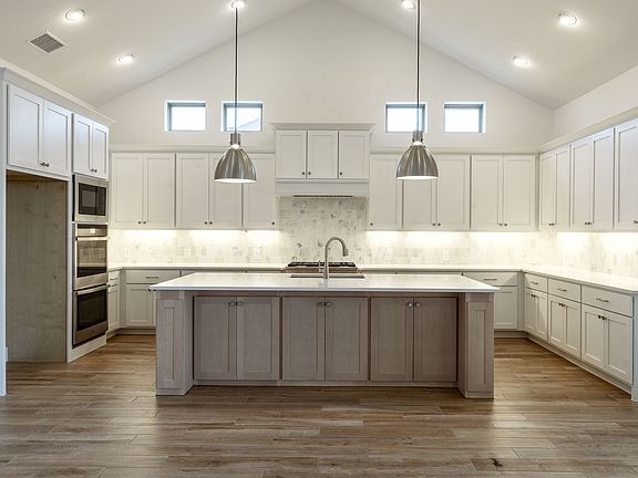 2nd image of 1649 Hosanna Grande Way