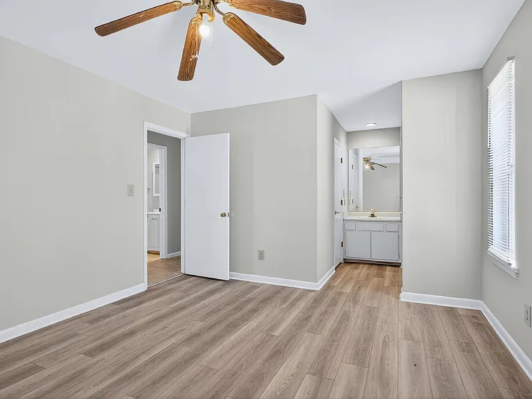5367 Wayne St #B — Photo 14