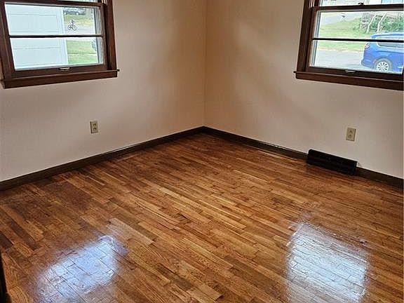 5th image of 1200 Walnut St