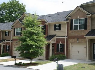 4283 Youngstown Cir, Stone Mountain, GA 30083