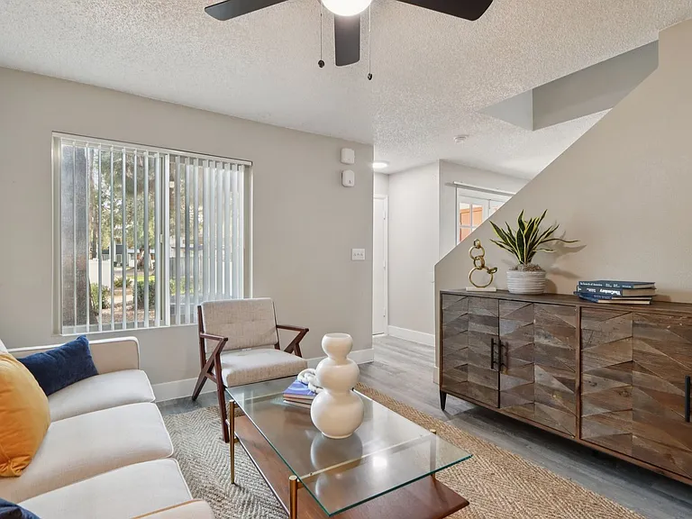 Sunrise in Chandler Apartments — Photo 70