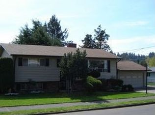 16636 SE Franklin St, Portland, OR 97236