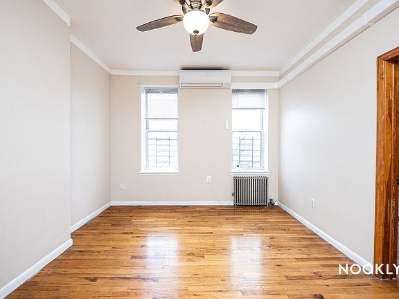 4th image of 275 Irving Ave #4