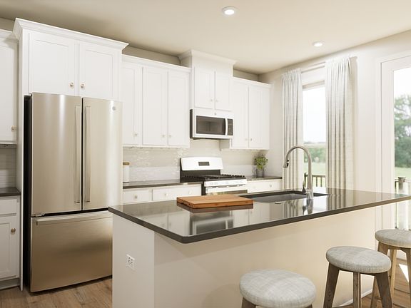 3rd image of 42634 Darala Dr