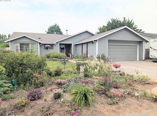 10408 S East St, Island City, OR 97850