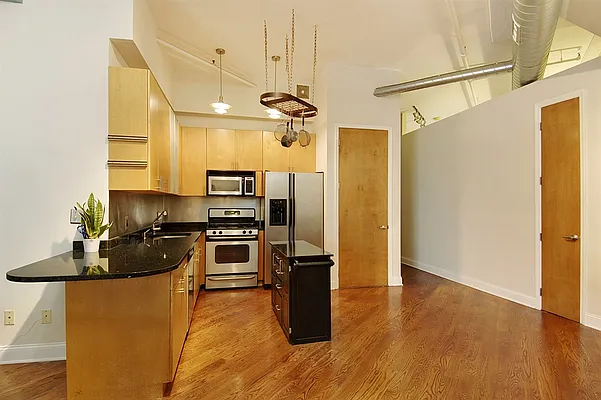 Sold by Corcoran | media 14