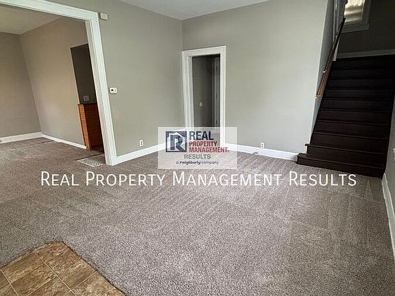 2nd image of 719 E Chandler Ave
