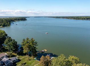5775 Oak St, Oscoda, MI 48750