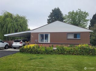 514 E Poplar St, Waterville, WA 98858