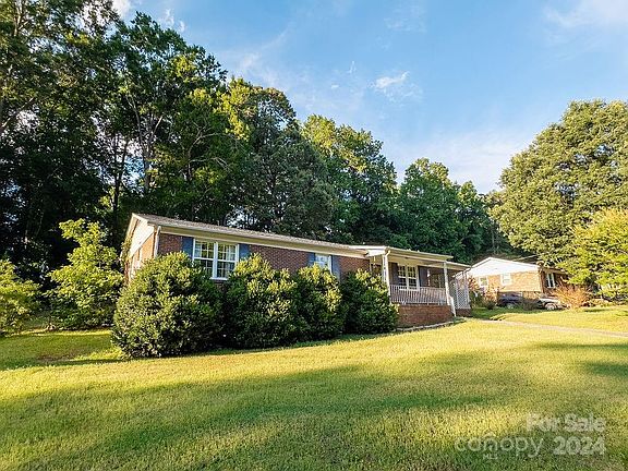 5th image of 408 Witten Ln