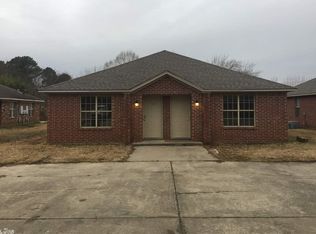 285 S Ash St, Conway, AR 72034