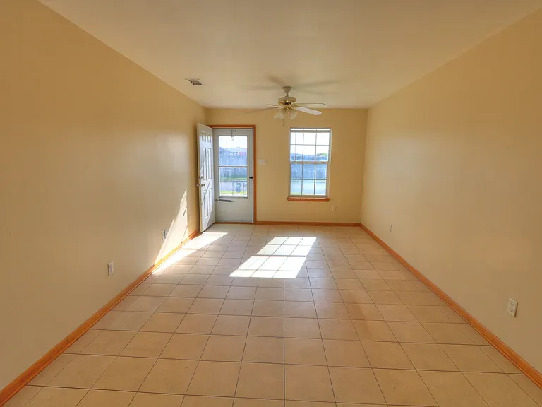 6518 Birmingham St — Photo 10