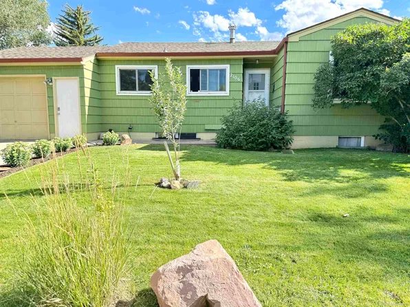 2106 Thornburgh Dr, Laramie, WY 82070