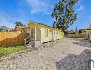 1312 Weiss St, Houston, TX 77009