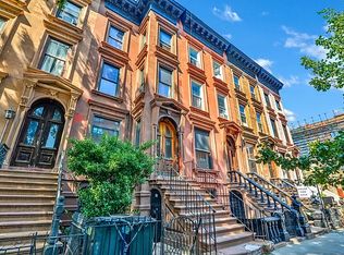 39 Brevoort Pl, Brooklyn, NY