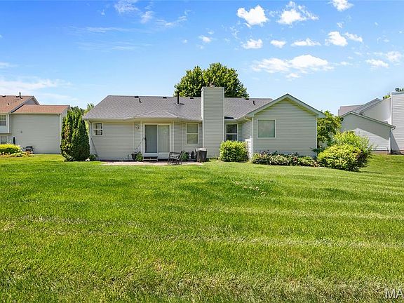5th image of 1566 Maplewood Ct
