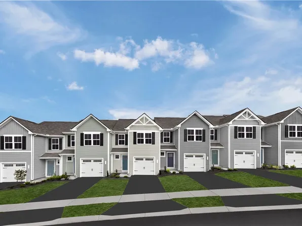 208 Smith Ln, Beaver Falls, PA 15010