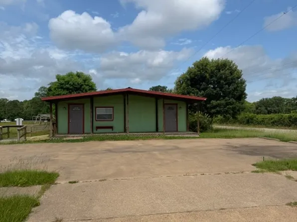 1111 Buster St, Athens, TX 75751