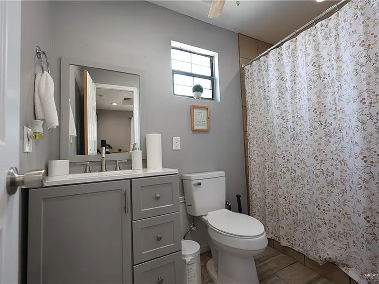 205 S Guerra Ave — Photo 4