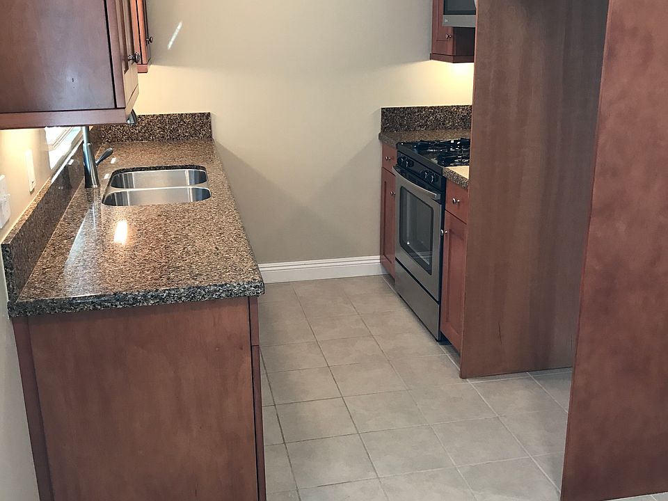 1st image of 224 W Olive St APT 16