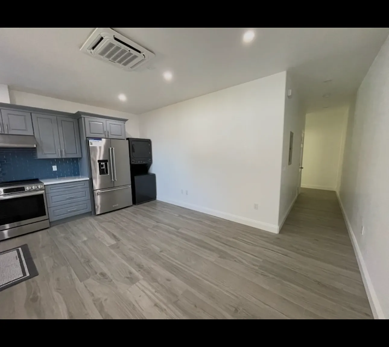 2 bed, $3,200 — Photo 3