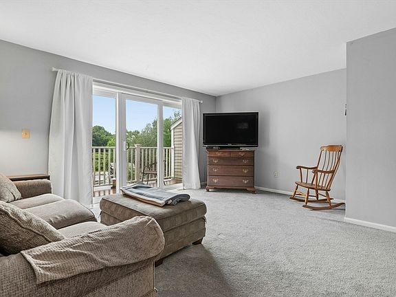 5th image of 14 Hovey Pond Dr