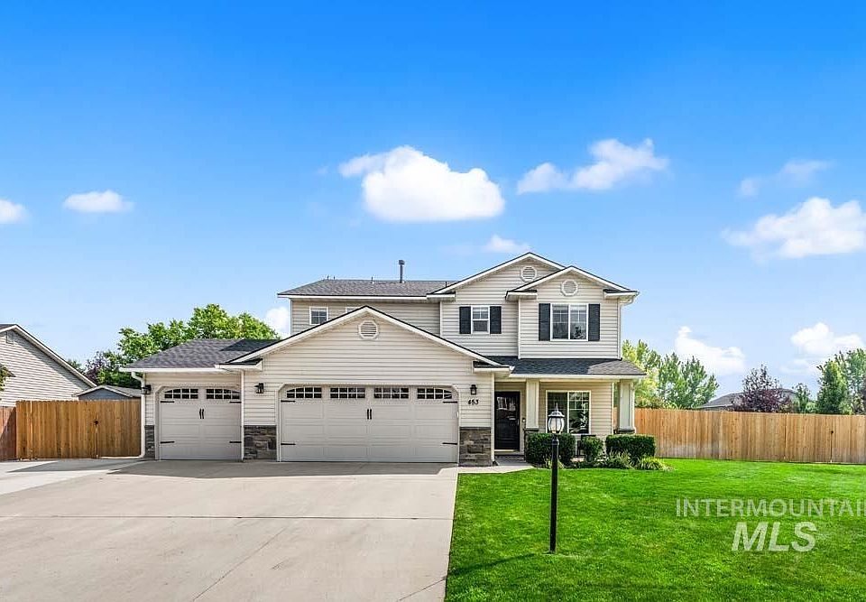1st image of 453 E Chapparosa Dr