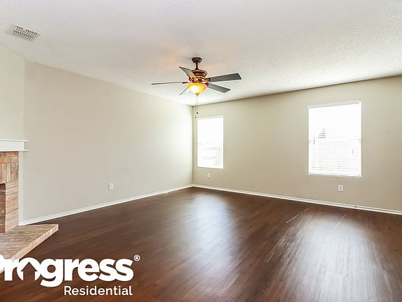 3rd image of 8773 Garden Springs Dr