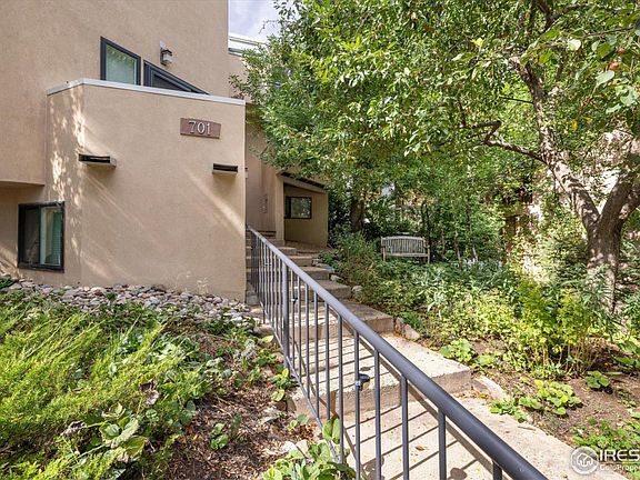2nd image of 701 Pearl St APT 5