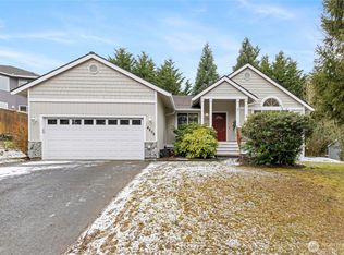 4808 Norpoint Way NE, Tacoma, WA