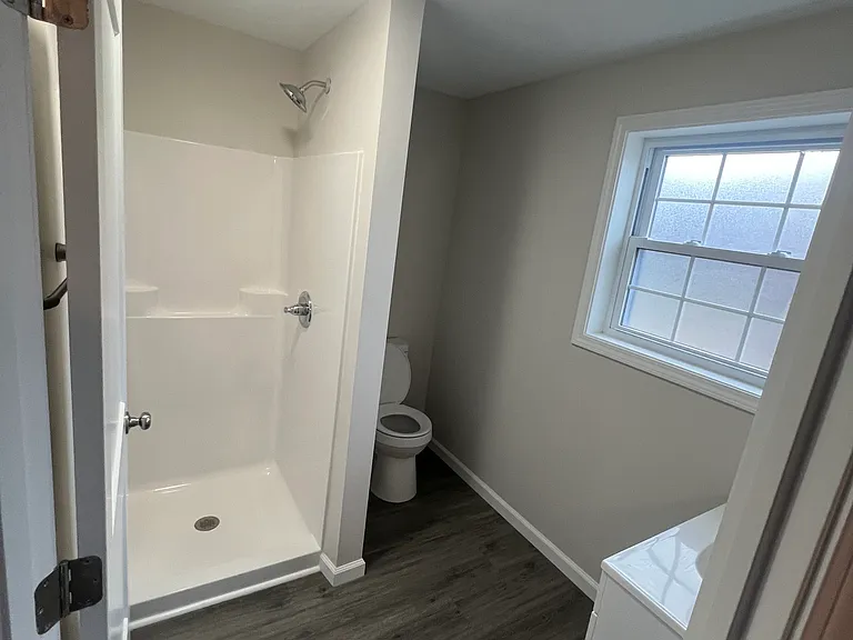 1410 College St — Photo 9