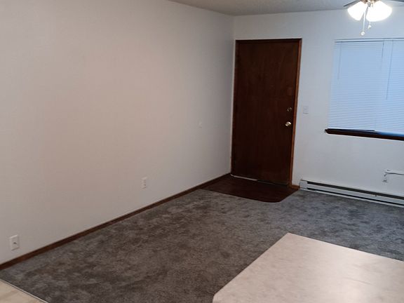5th image of 4228 SE 15th Ave #5