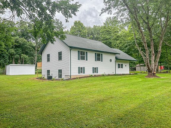 5th image of 29542 Priest St