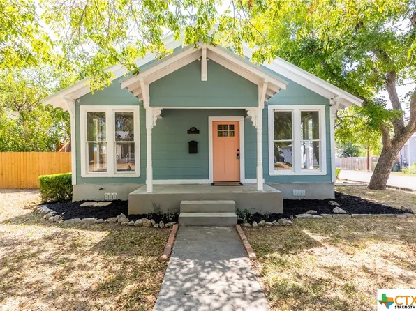 1261 W San Antonio St, San Marcos, TX 78666