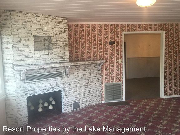 4th image of 58 E Orchard Ave