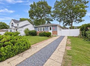 90 Robinwood Drive, Mastic Beach, NY 11951