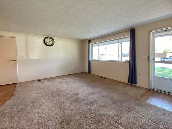 3rd image of 4763 Loxley Dr