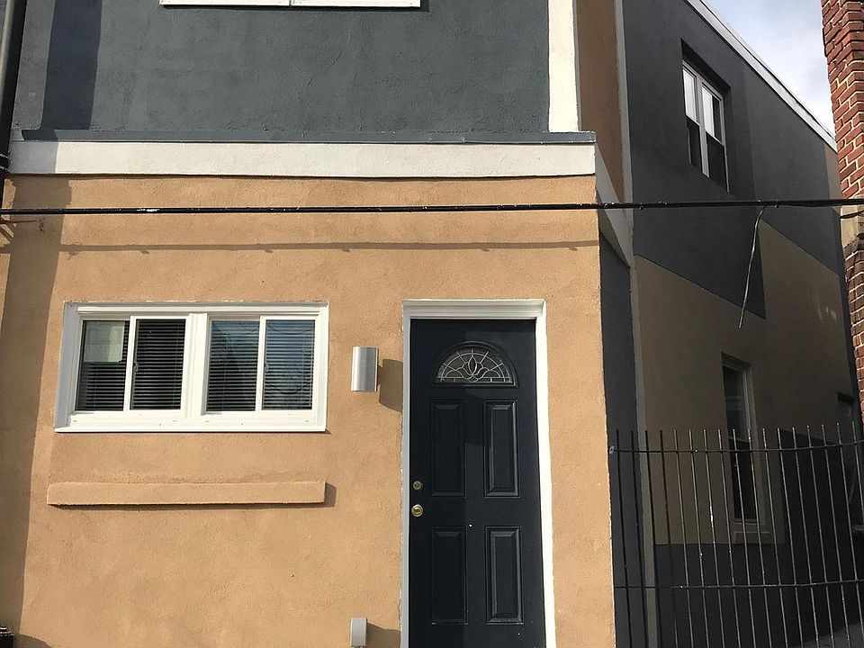 1st image of 4938 Lancaster Ave Floor 2
