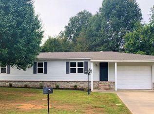 4202 Cedar Valley Dr, Paragould, AR 72450