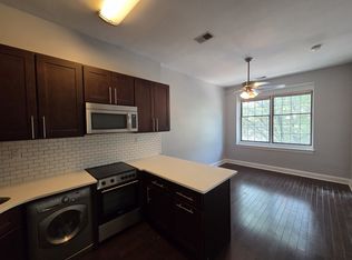283 N Keswick Ave #E, Glenside, PA 19038